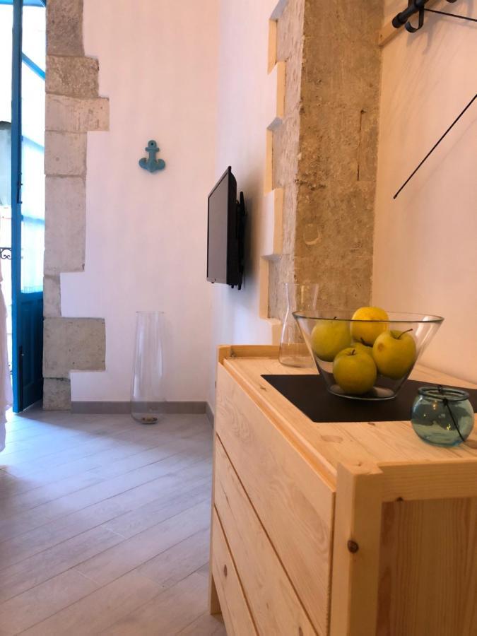 La Gemma Di Ortigia Bed and Breakfast Syrakusa Exteriör bild