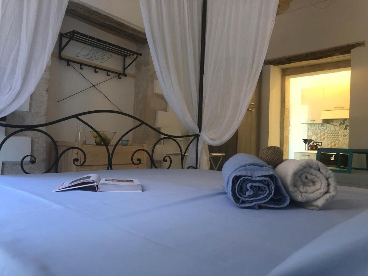 La Gemma Di Ortigia Bed and Breakfast Syrakusa Exteriör bild