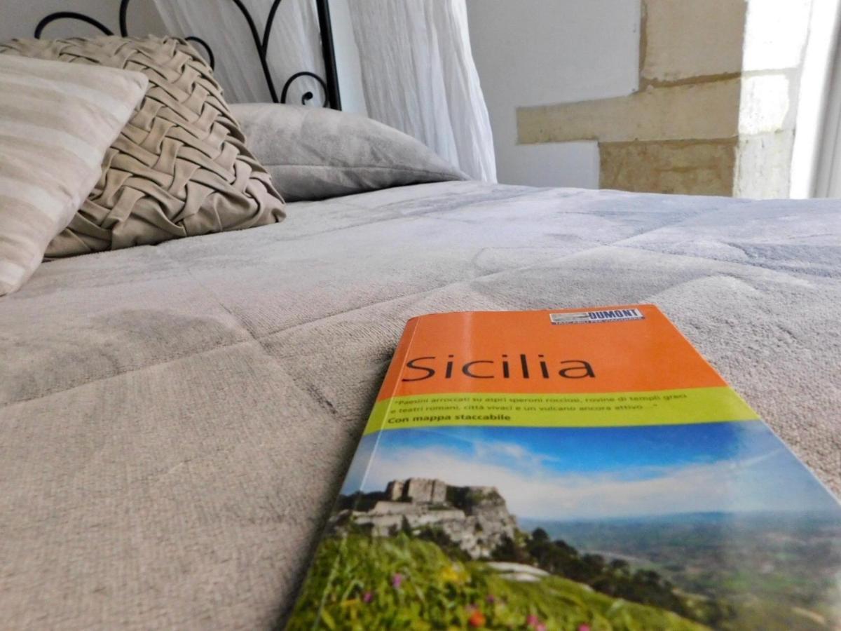 La Gemma Di Ortigia Bed and Breakfast Syrakusa Exteriör bild
