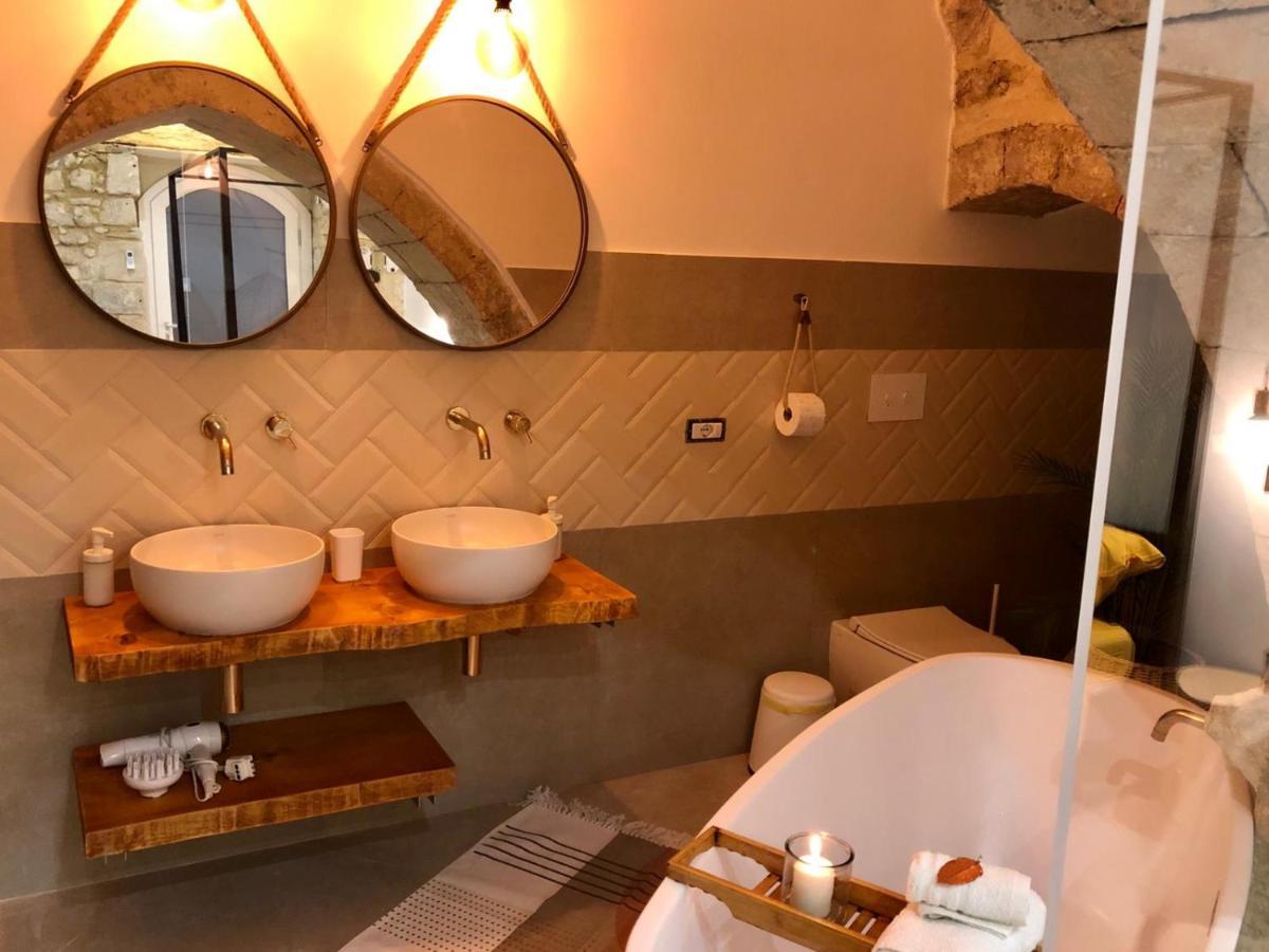 La Gemma Di Ortigia Bed and Breakfast Syrakusa Exteriör bild